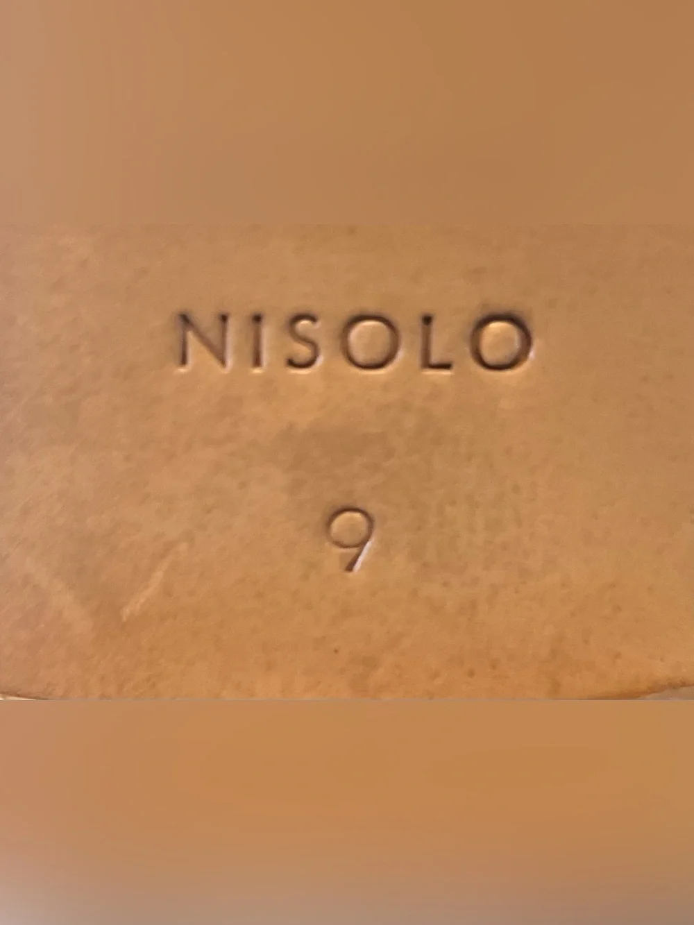 NISOLO Sz 9 Eva Everyday Brown Suede Chelsea Ankle Boots Orig $228 Exc Cond